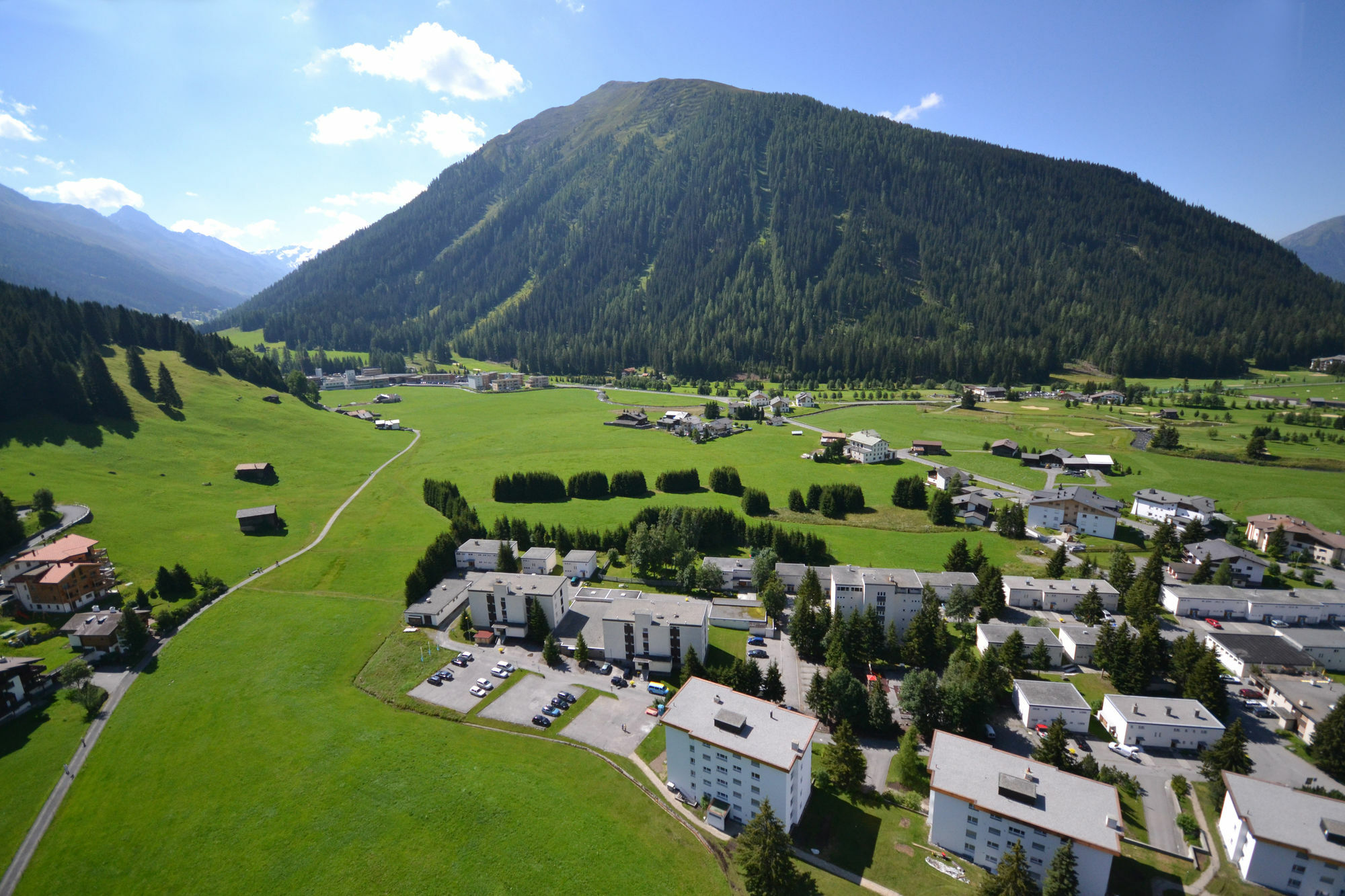 Private Holiday Homes By Solaria Davos Kültér fotó